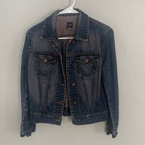GAP Women's Classic Indigo Jean Jacket